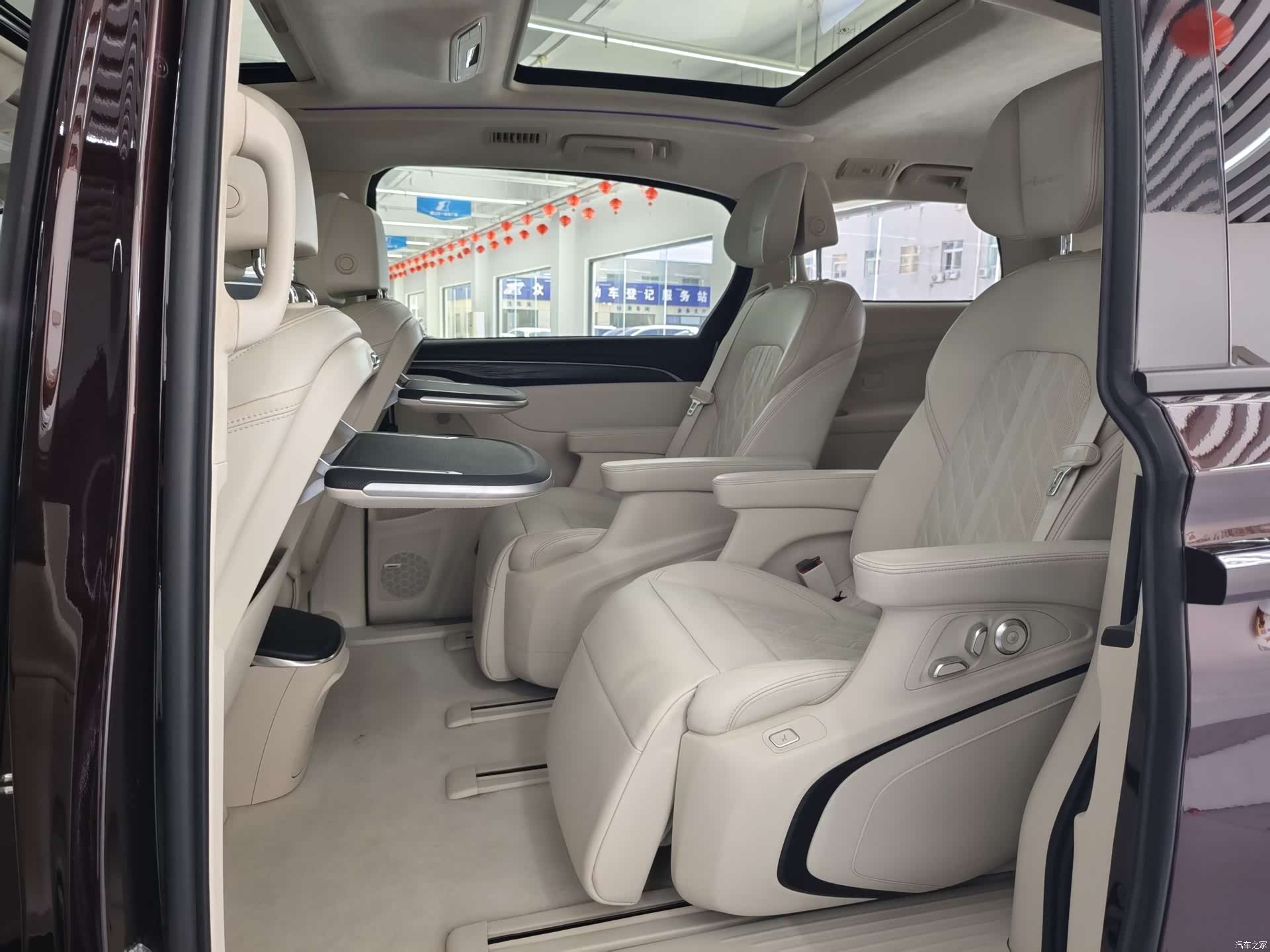 Buick GL8, 2020 14