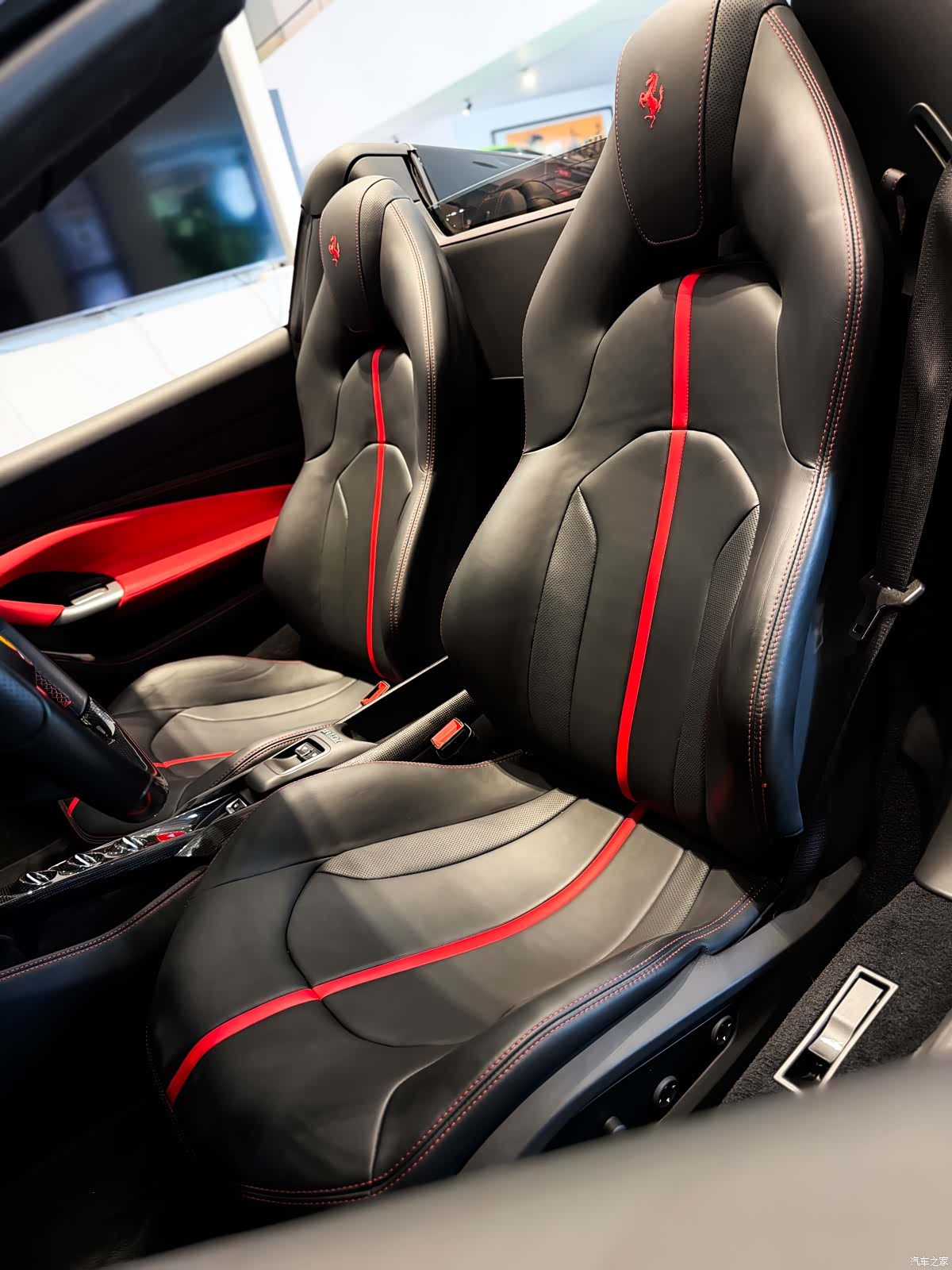 Ferrari F8, 2022 15