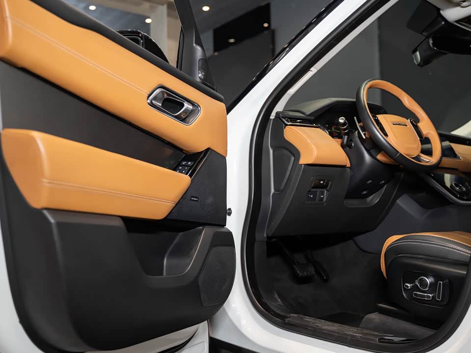 Land Rover Range Rover Star Pulse