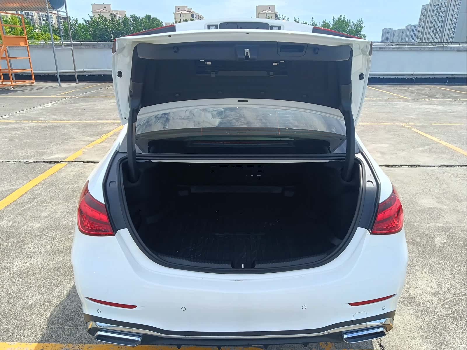 Mercedes-Benz C-Class, 2024 10