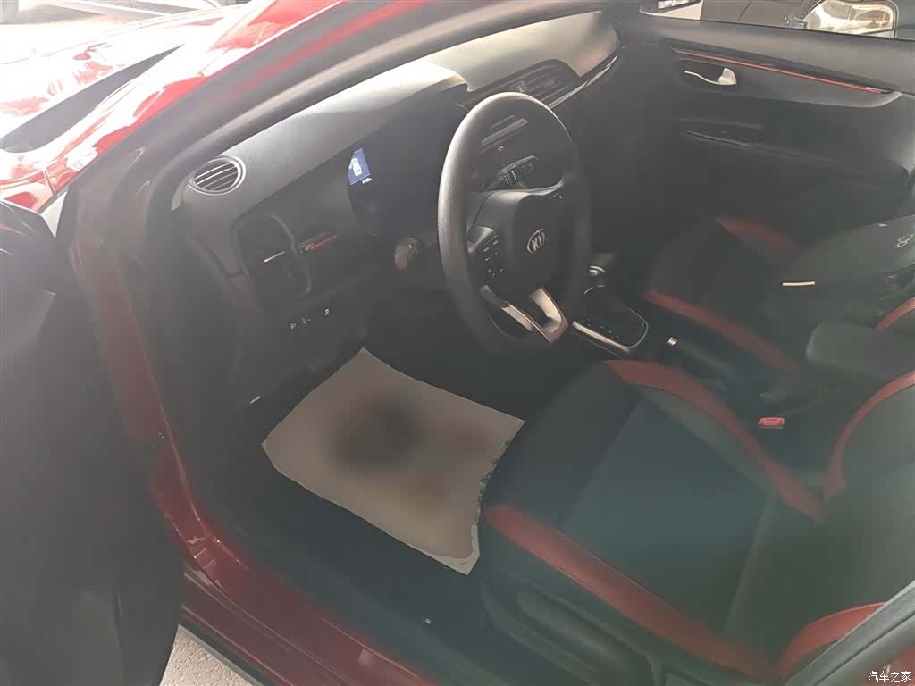 Kia KX, 2018 12