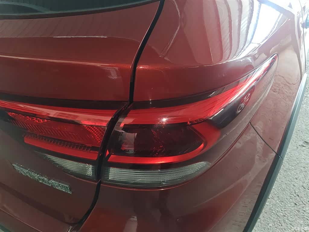 Kia KX, 2018 24
