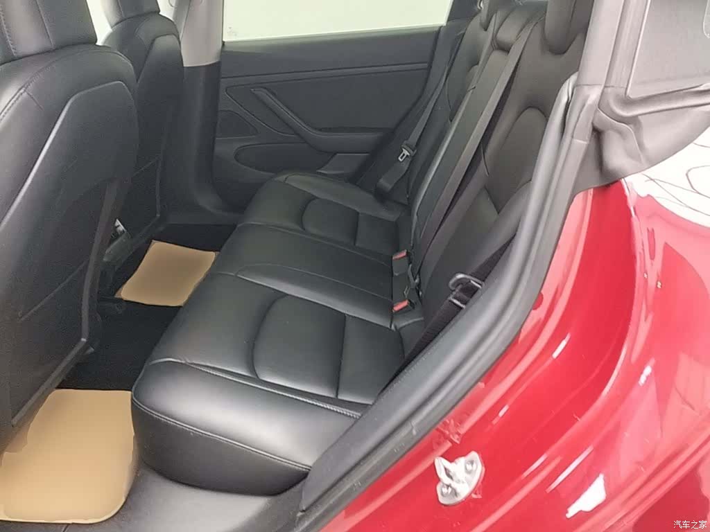 Tesla Model 3, 2020 17