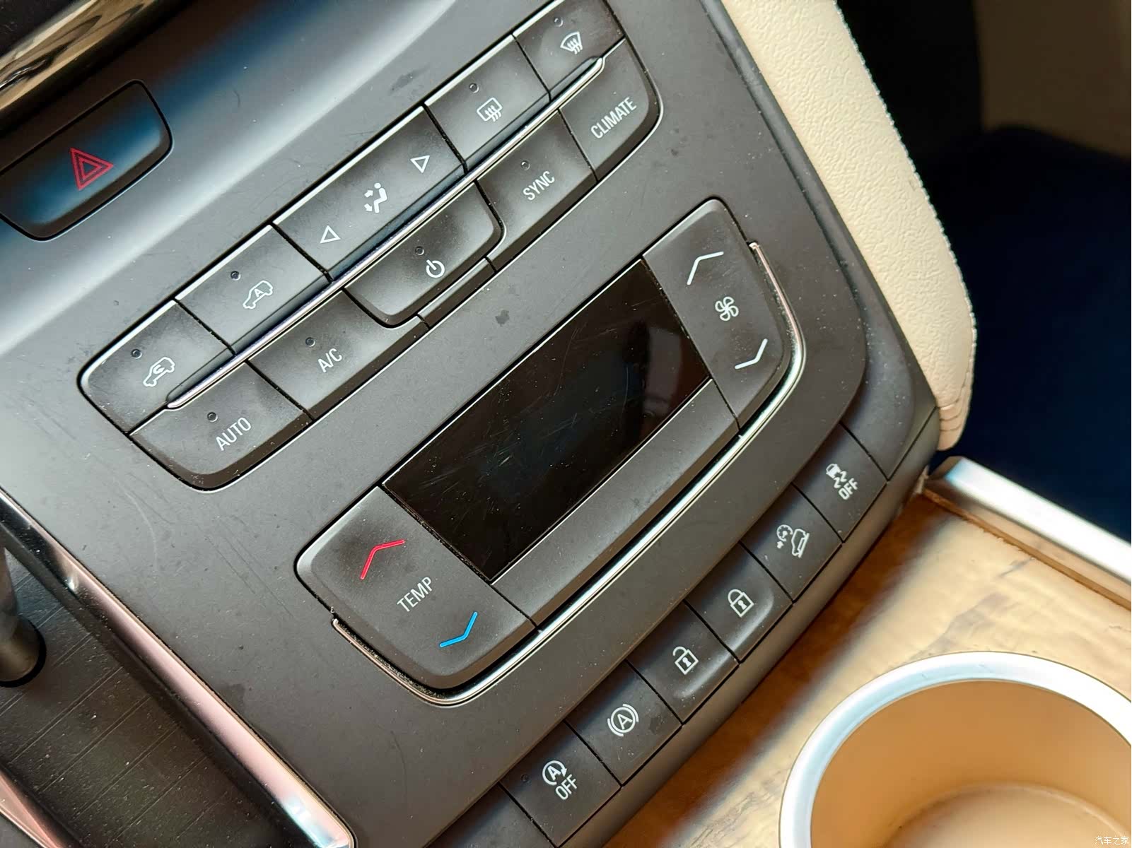 Buick GL8, 2020 13