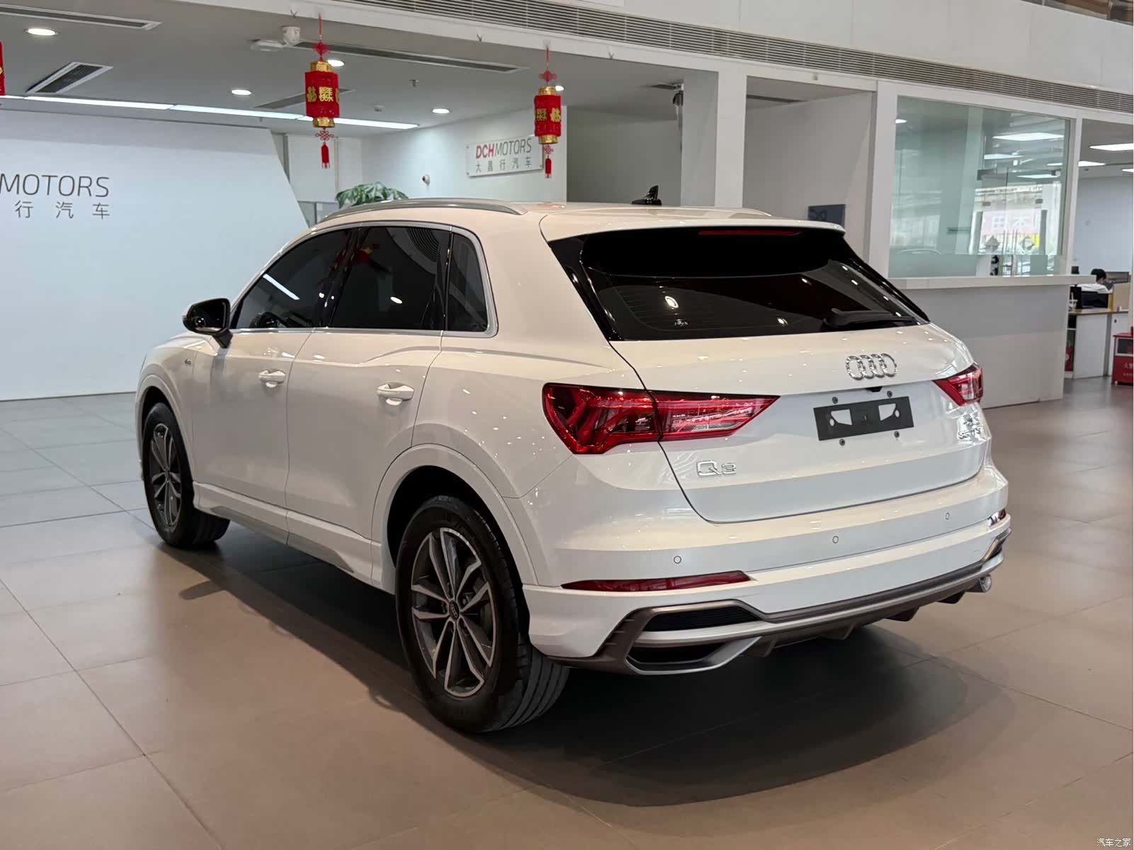 Audi Q3, 2022 6