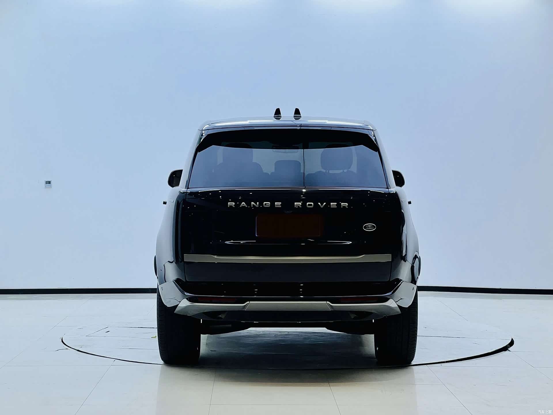Land Rover Range Rover, 2023 все фото
