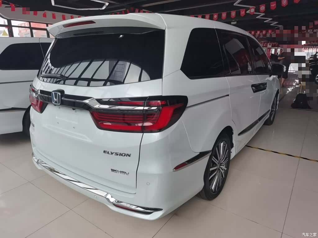 Honda Elysion, 2024 7