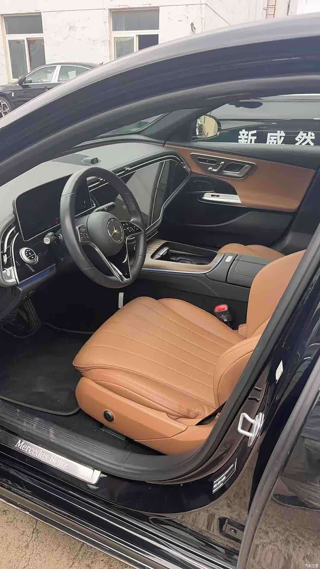 Mercedes-Benz E-Class, 2025 6