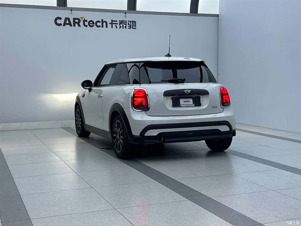 Mini ONE, 2024 6