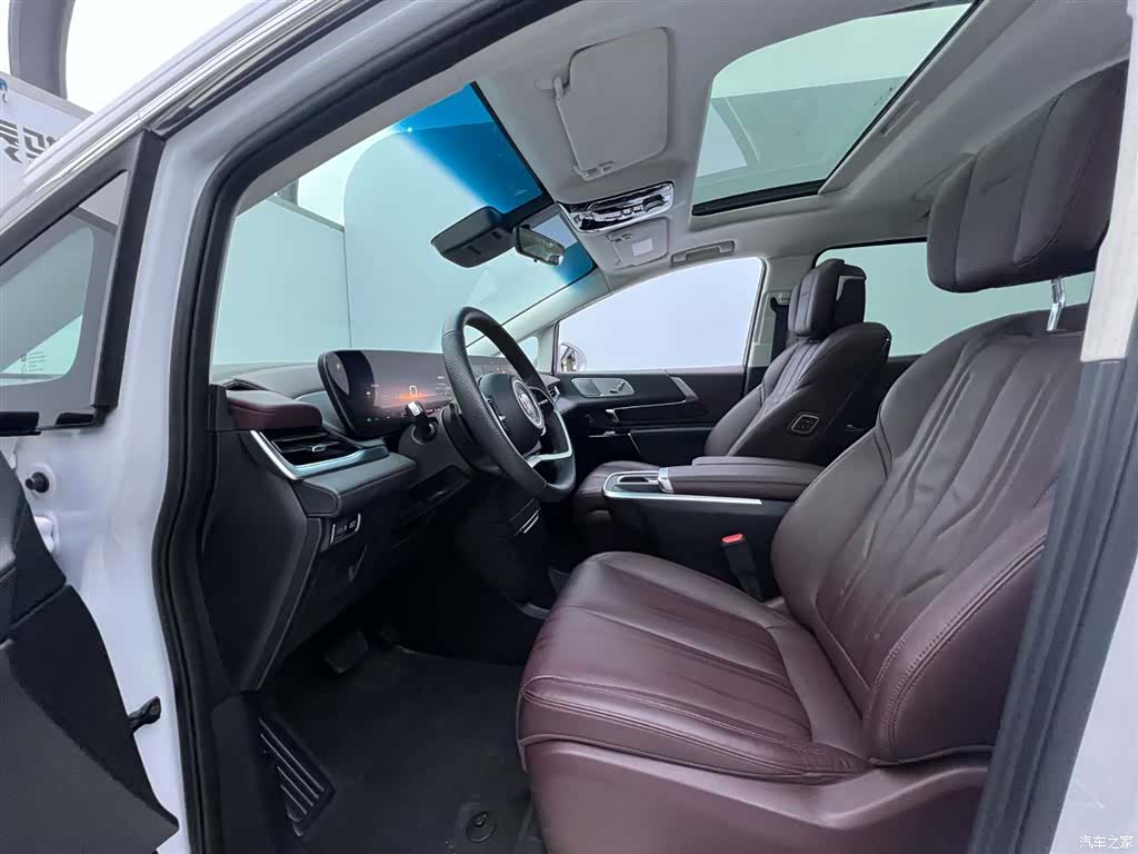 Buick Century, 2024 16