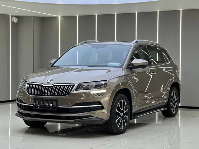 Škoda Karoq 2022 — купить из Китая под заказ