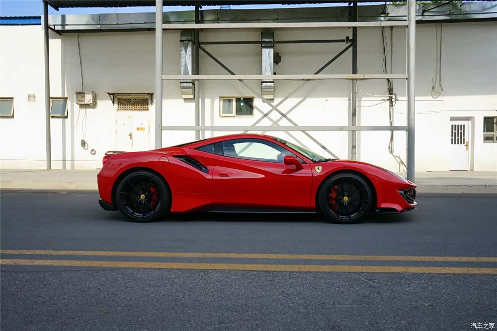 Ferrari 488, 2019 12
