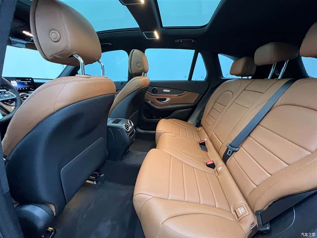 Mercedes-Benz GLC, 2020 19