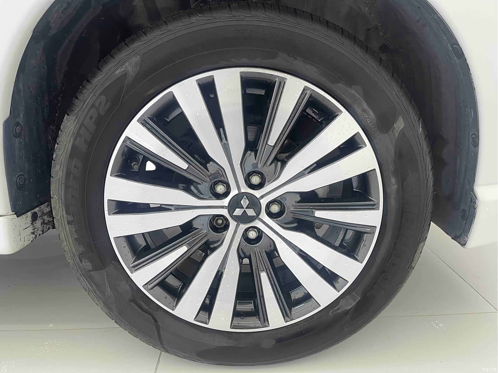 Mitsubishi Outlander, 2021 16