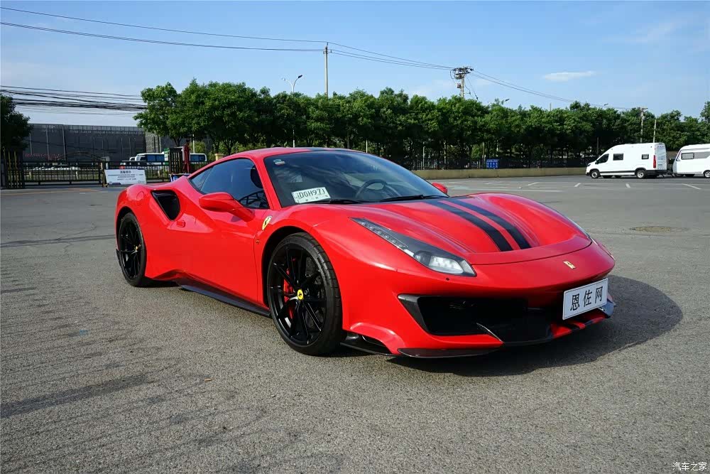 Ferrari 488, 2019 11