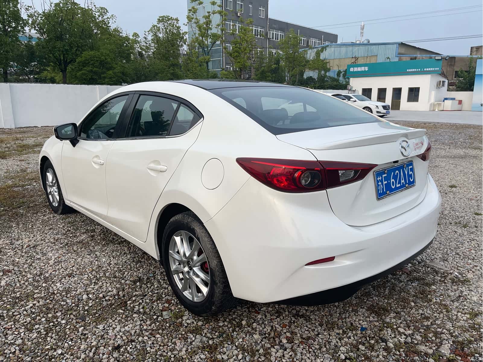 Mazda Mazda3, 2016 все фото