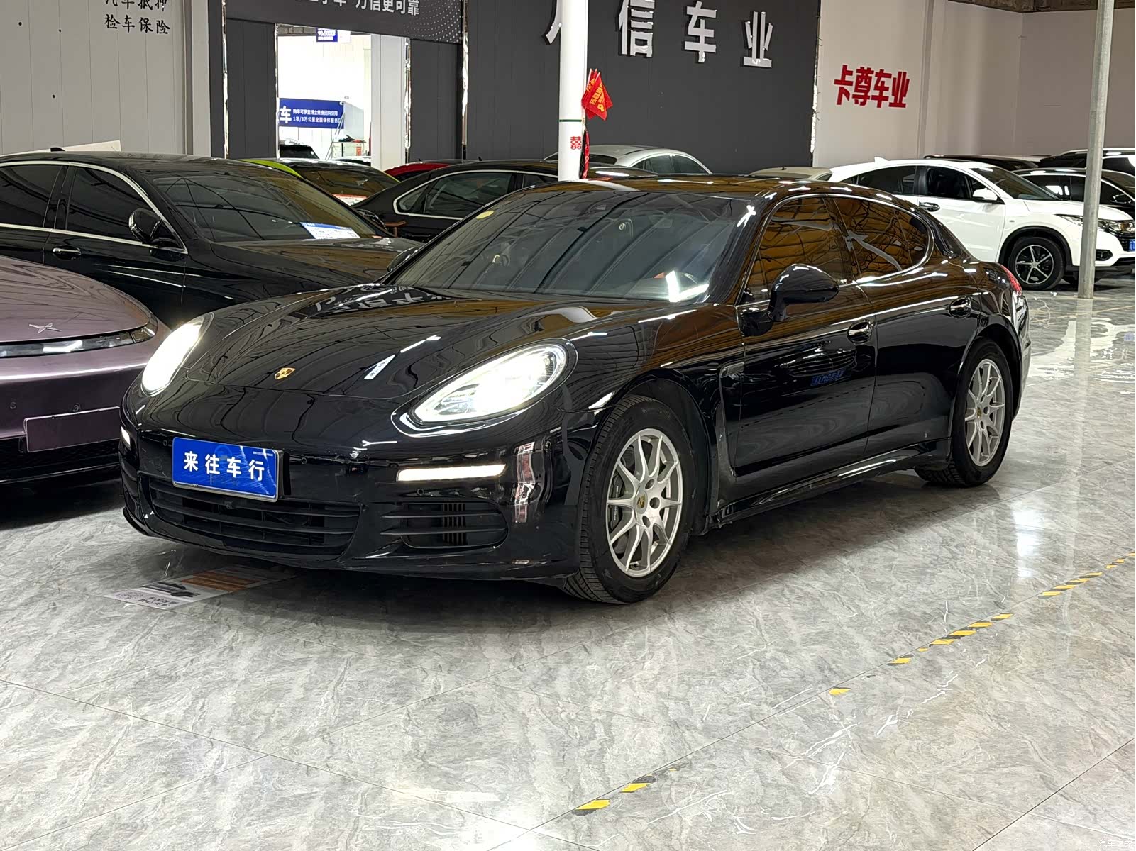 Porsche Panamera, 2016 1