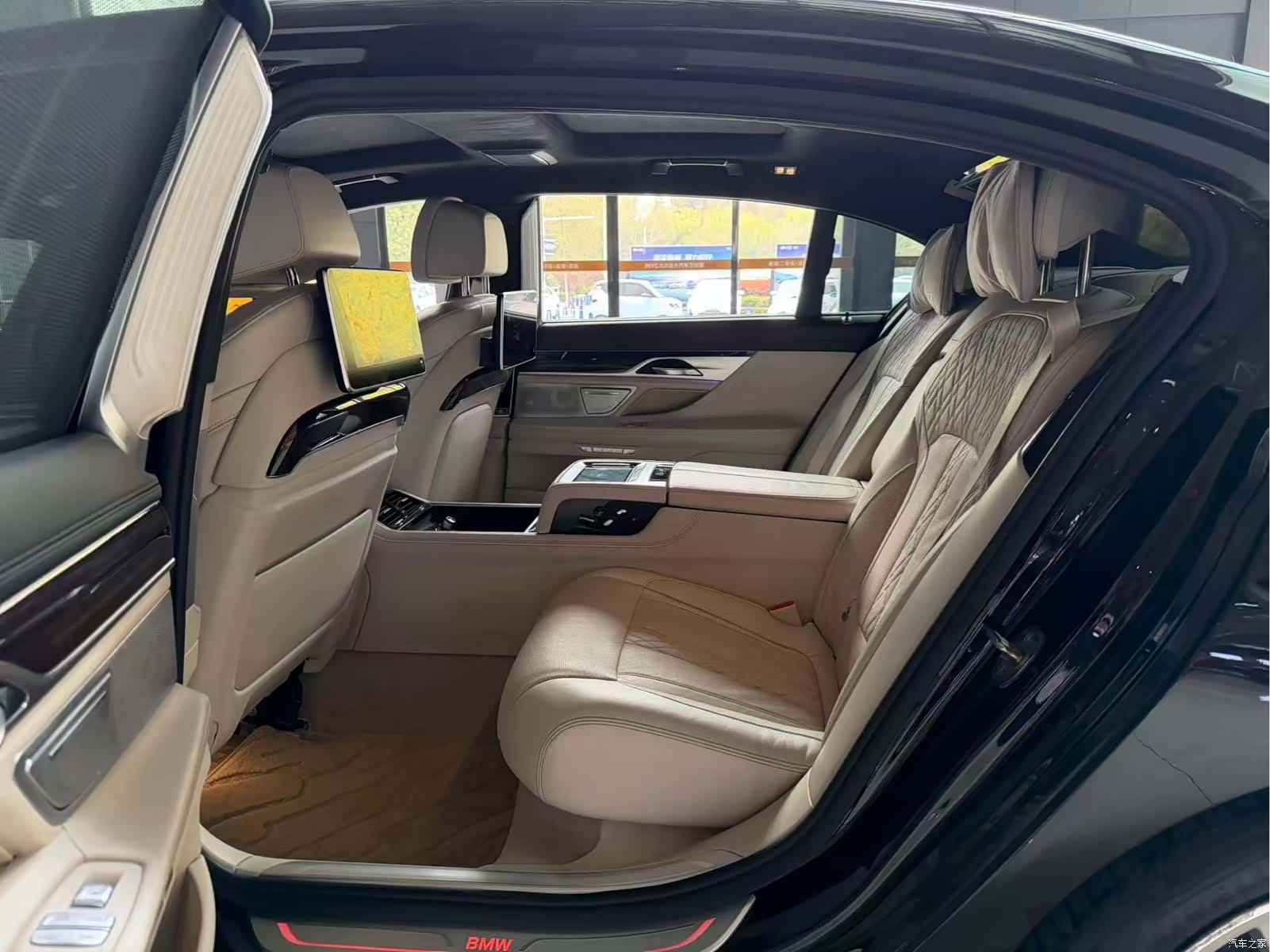 BMW 7 Series, 2016 26