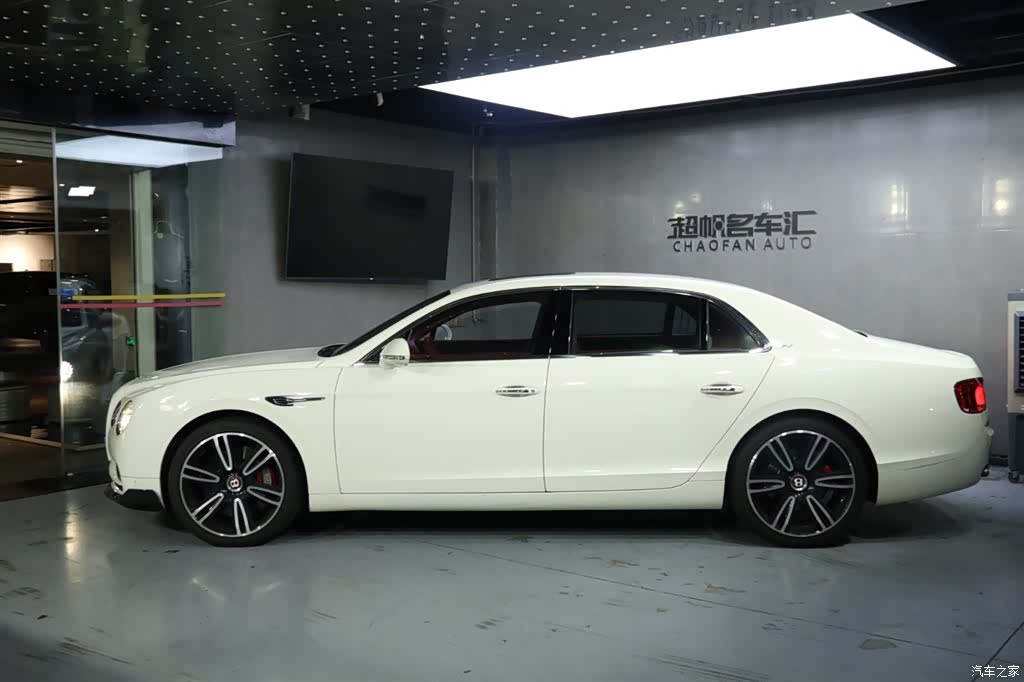Bentley Flying Spur, 2018 6