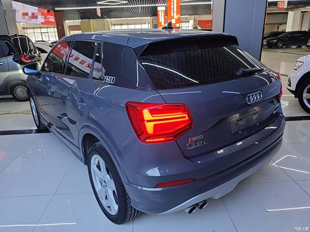Audi Q2L, 2021 все фото