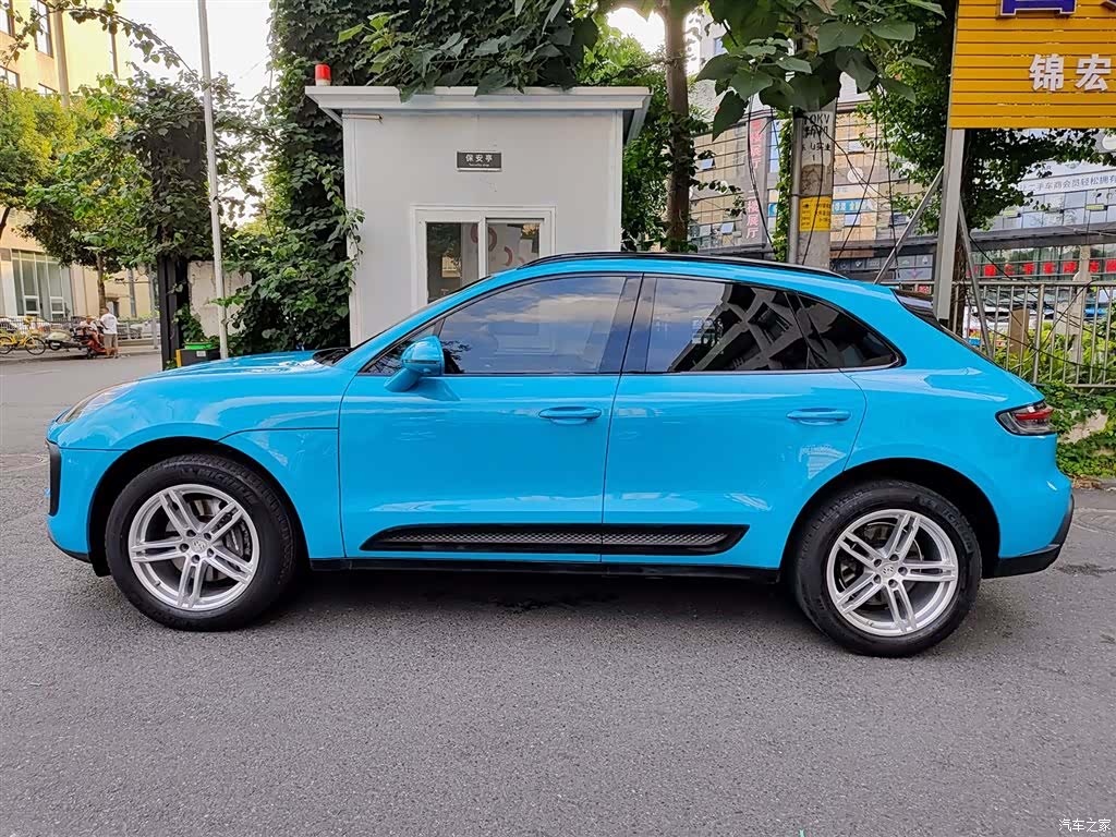 Porsche Macan, 2022 3