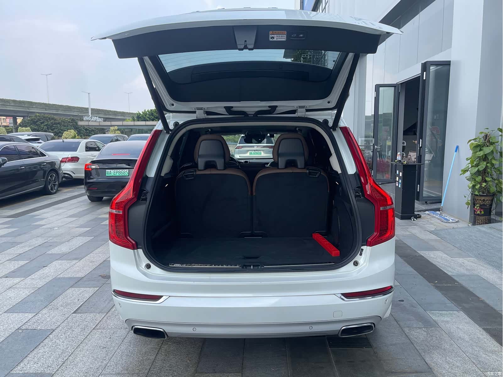 Volvo XC90, 2018 8
