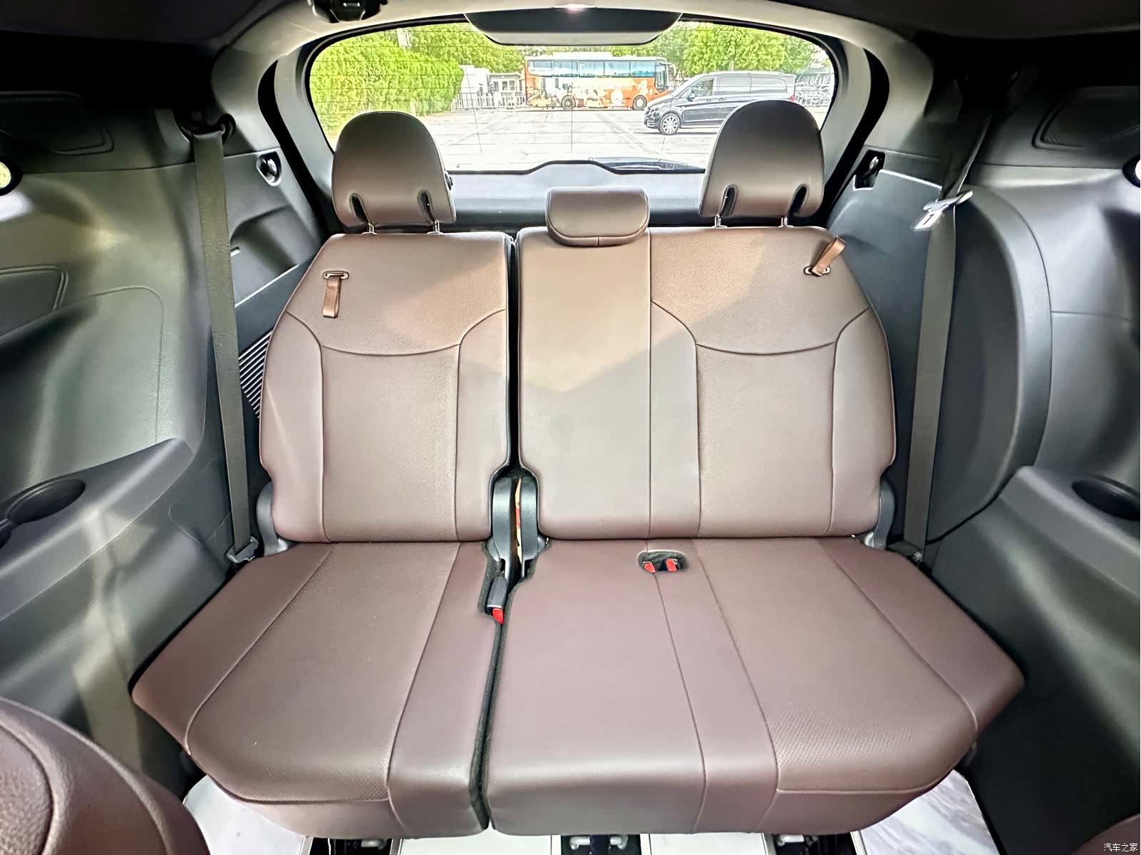 Toyota Sienna, 2023 46