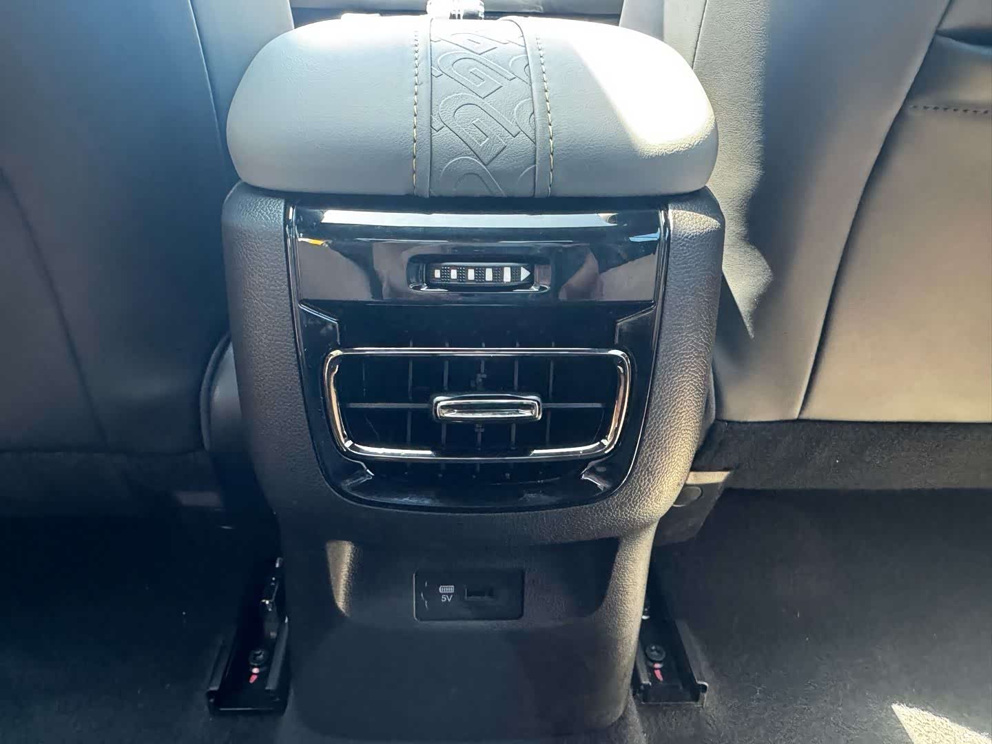 Trumpchi Empow, 2023 19