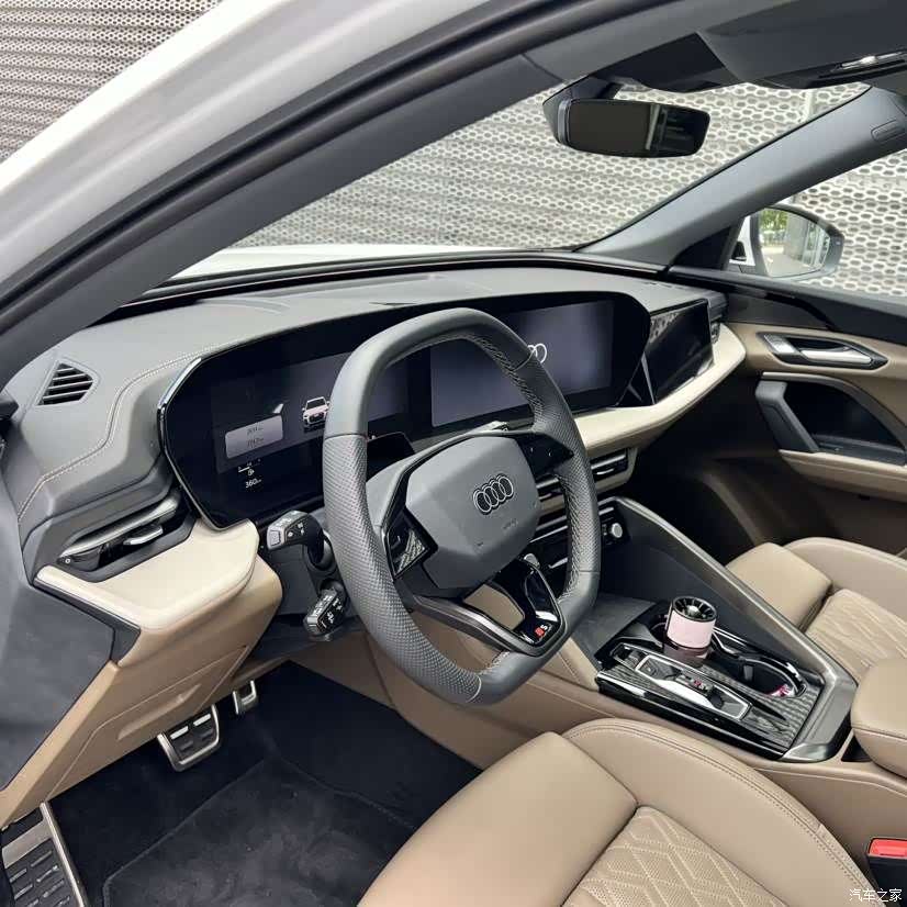 Audi Q5L, 2025 6