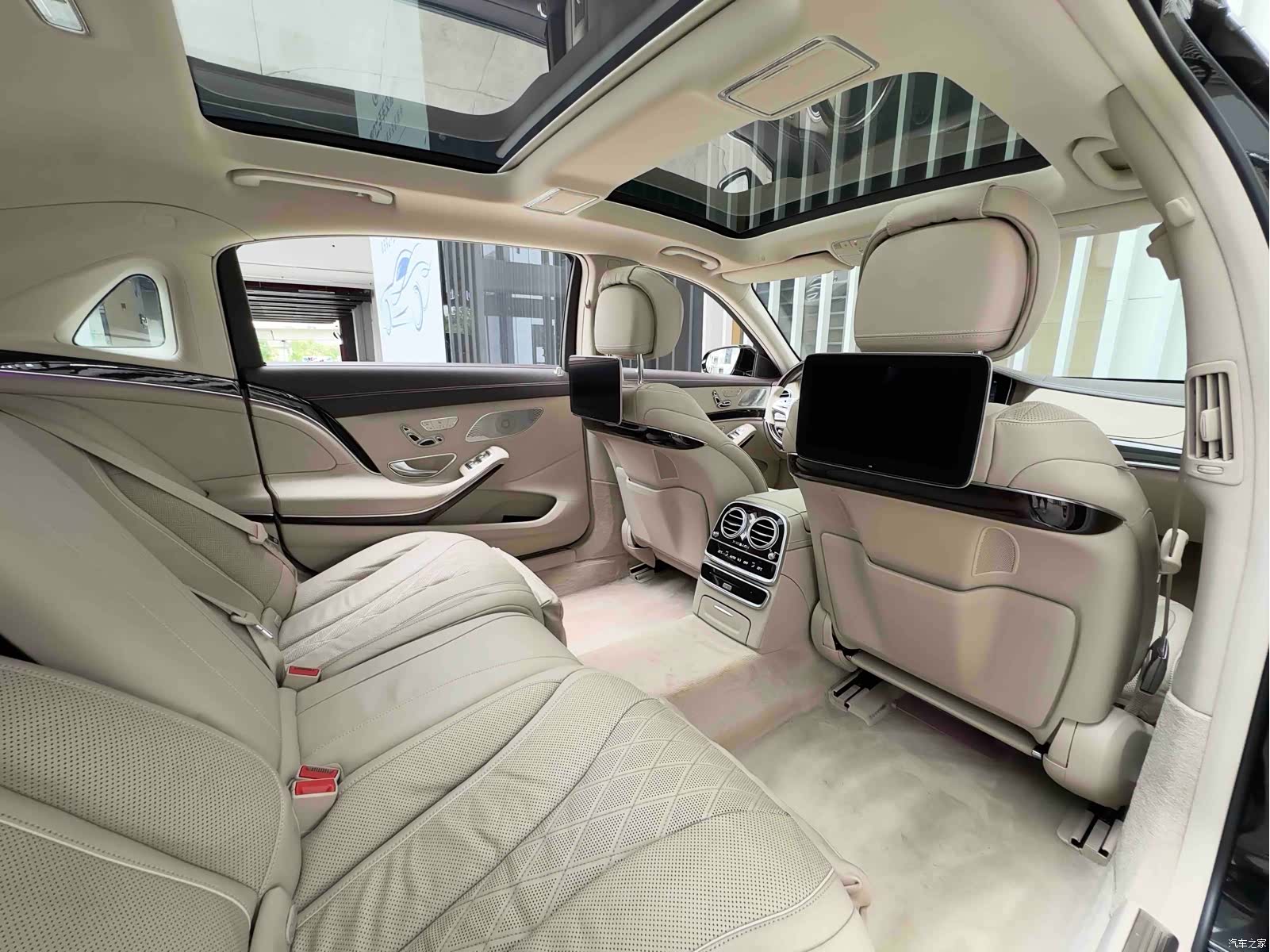 Maybach S-Class, 2018 24
