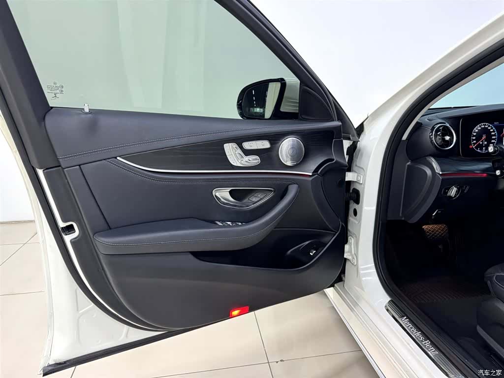 Mercedes-Benz E-Class, 2017 8