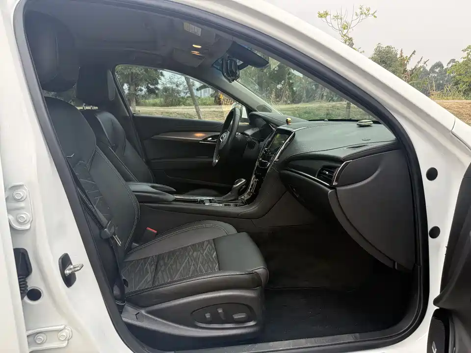 Cadillac ATS-L Cadillac ATS-L