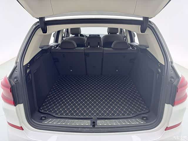 BMW X3, 2019 10