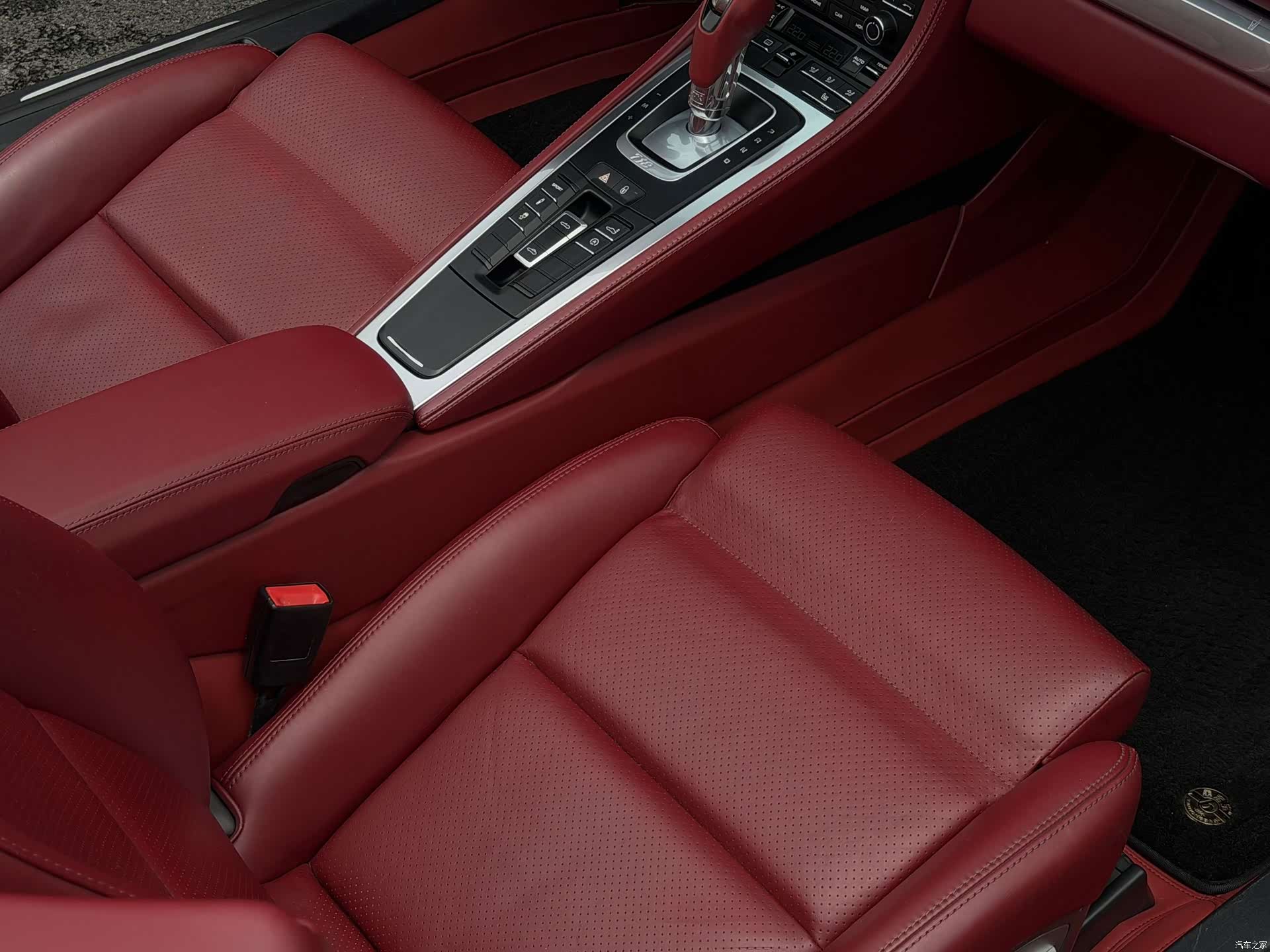 Porsche Boxster, 2018 11