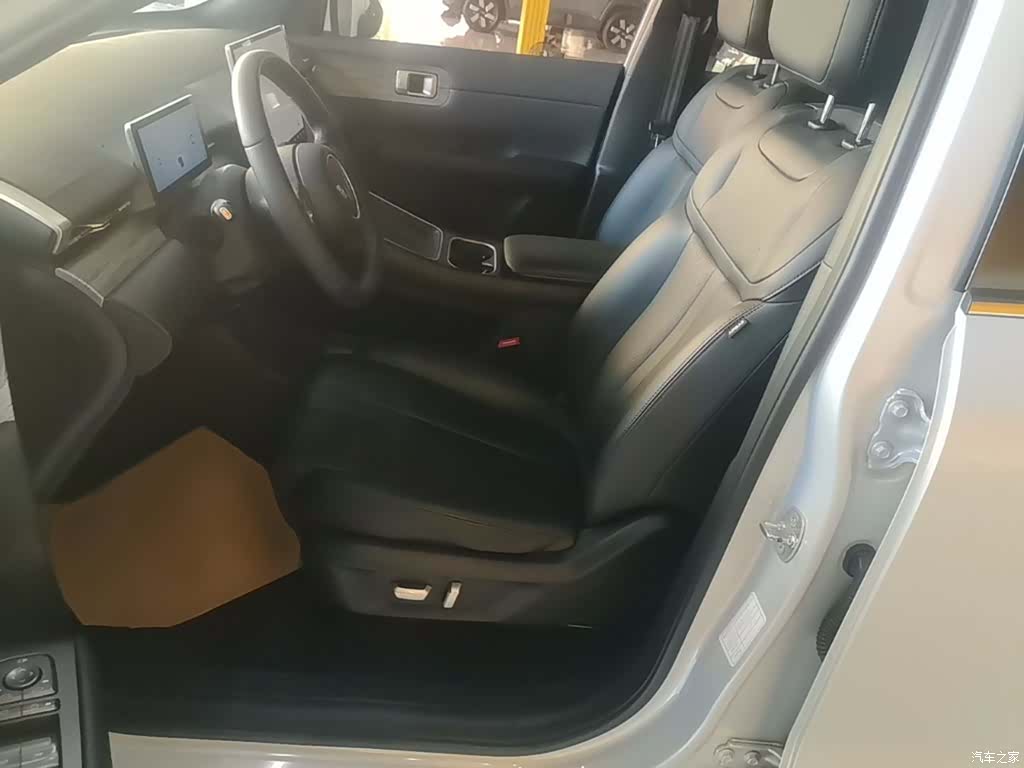 Wuling Starlight, 2024 15
