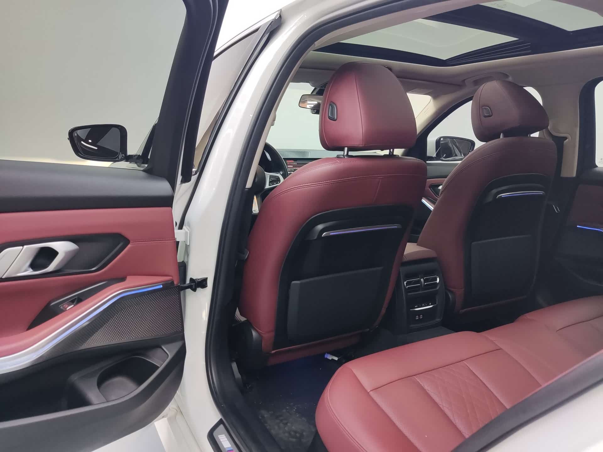BMW 3 Series, 2021 11