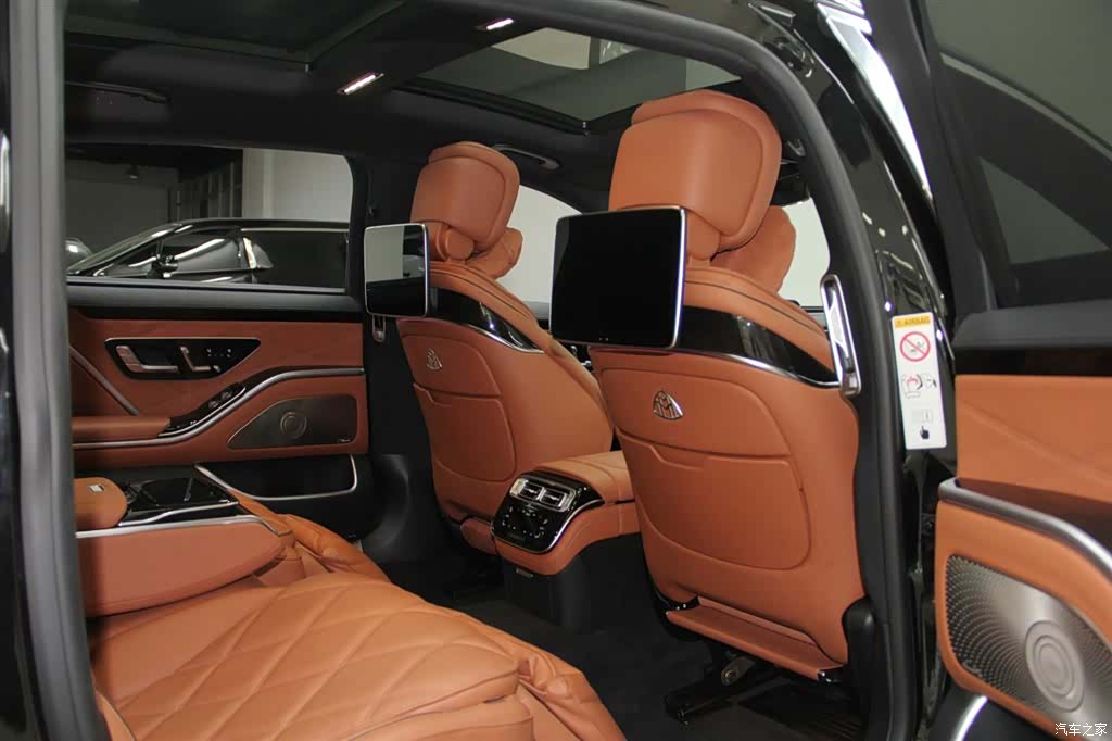 Maybach S-Class, 2024 11