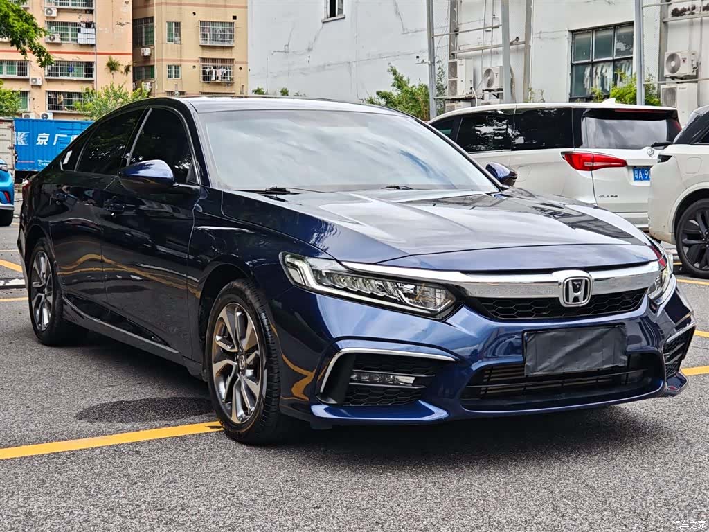 Honda Inspire, 2021 3