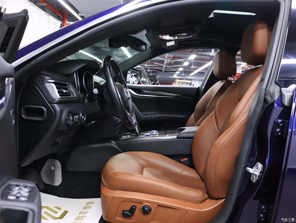 Maserati Ghibli, 2020 6
