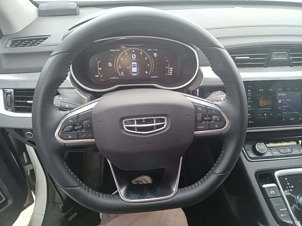 Geely Boyue, 2022 11