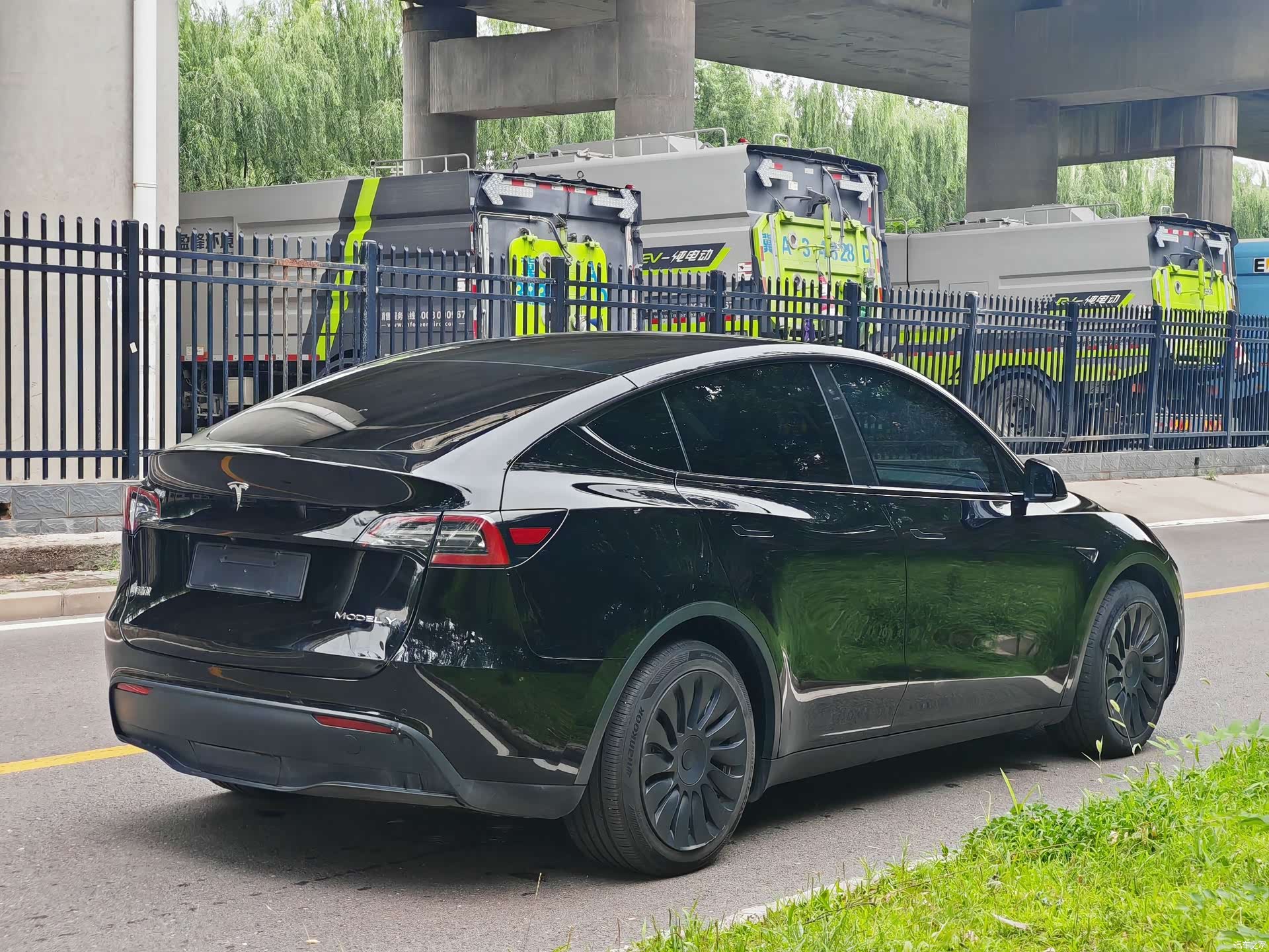 Tesla Model Y, 2021 6