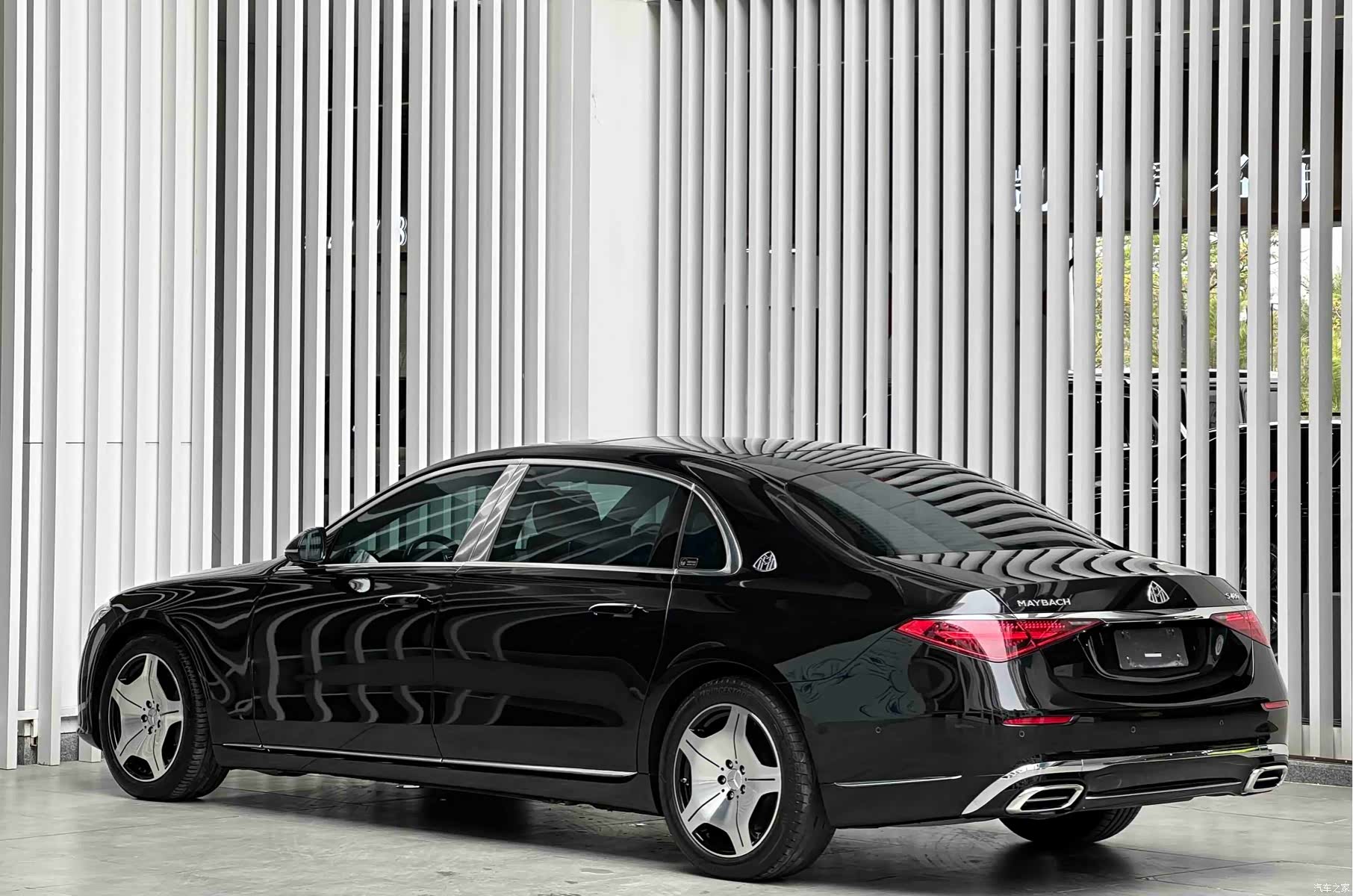 Maybach S-Class, 2022 4