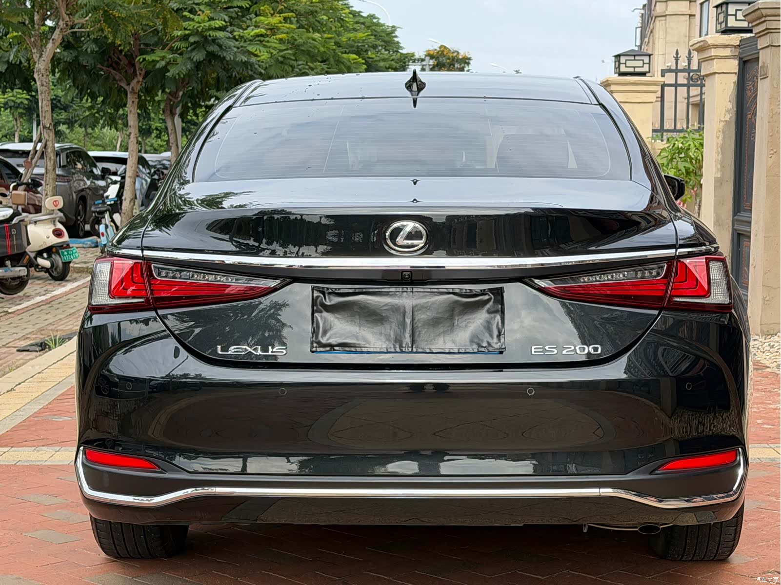 Lexus ES, 2023 8