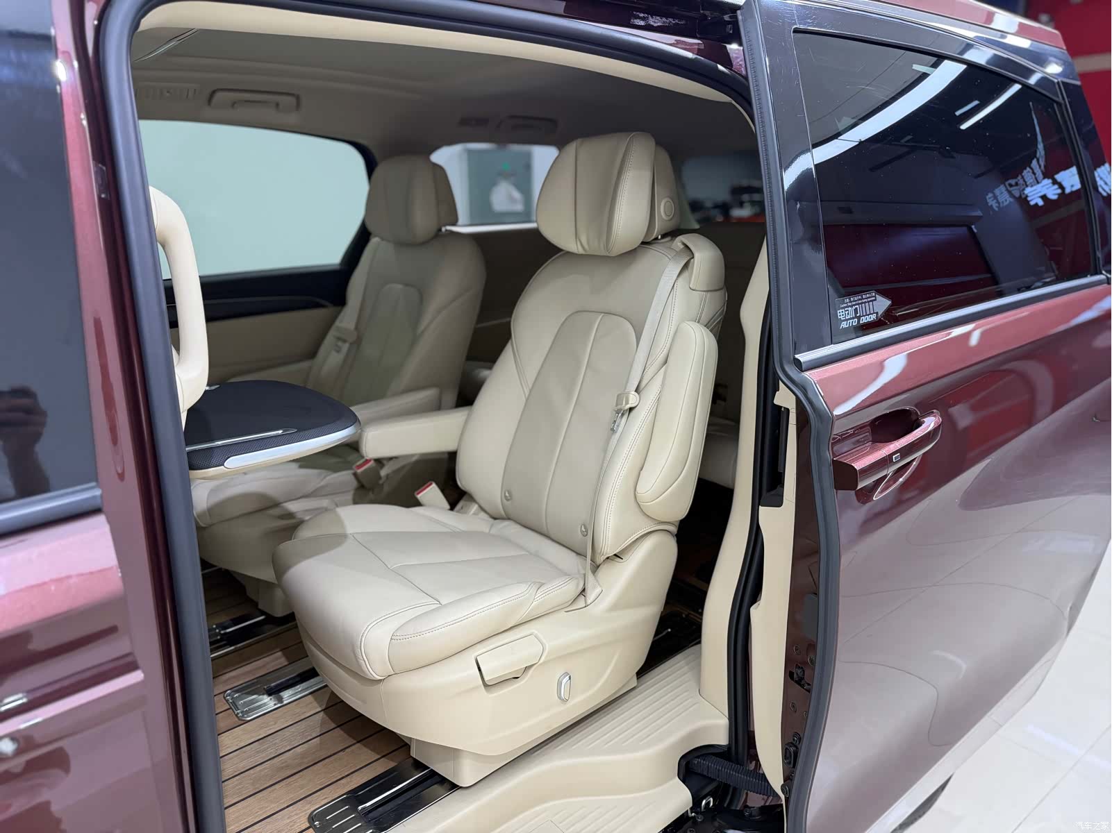 Buick GL8, 2022 24