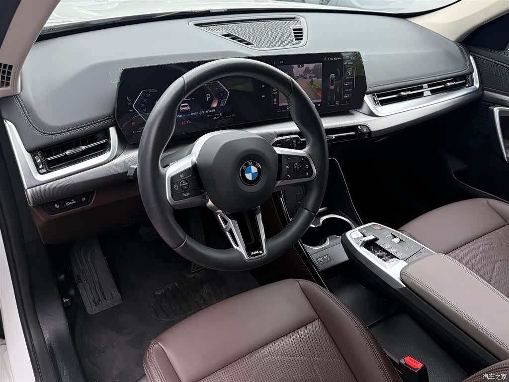 BMW X1, 2025 10