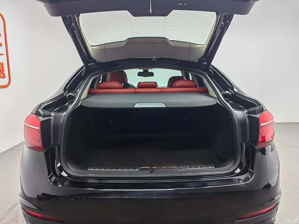 BMW X6, 2017 11