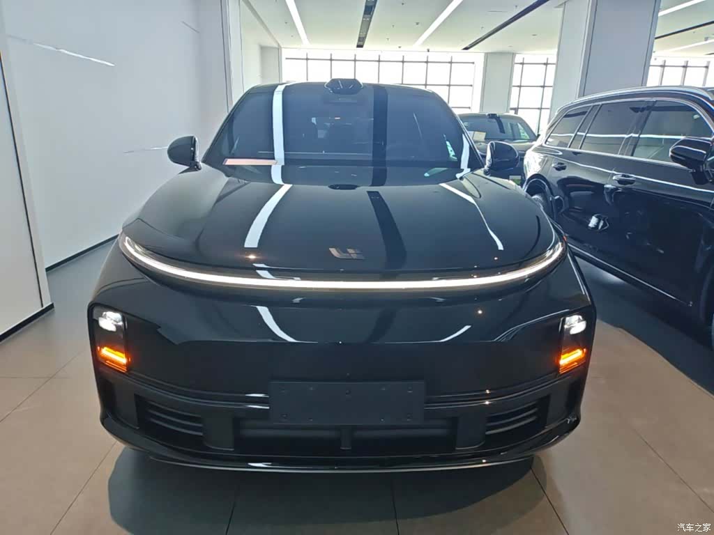 Li Auto L7, 2024 3