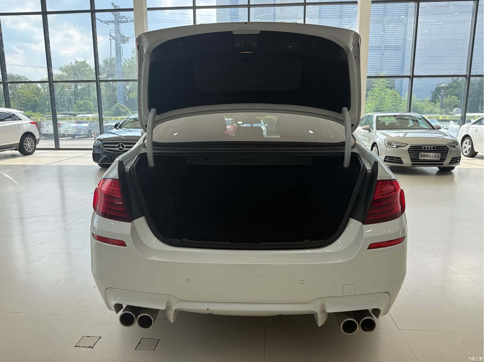 BMW 5 Series, 2016 12