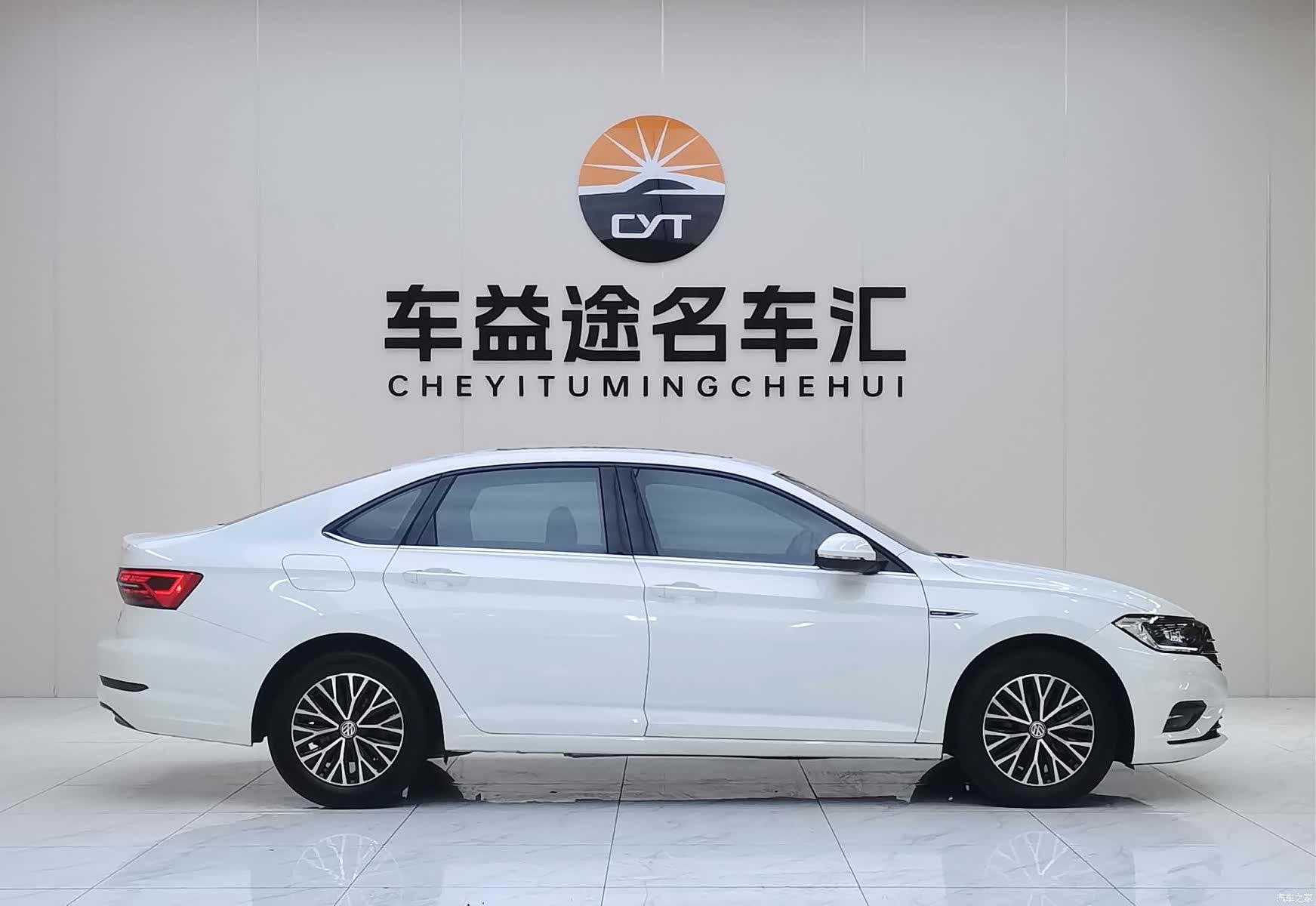 Volkswagen Sagitar, 2020 22