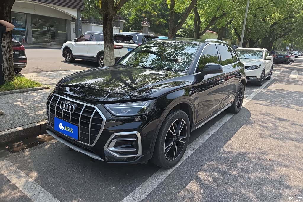 Audi Q5L, 2022 1